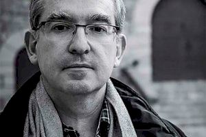 L'escriptor Santiago Posteguillo presenta la novel·la Maldita Roma en el Centre Cultural Mario Monreal