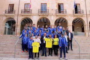 El Ayuntamiento de Dénia recibe a los equipos inclusivos de fútbol baso después de sus grandes triunfos