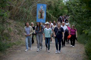 GALERIA | Burriana rinde honores a la Mare de Déu de la Misericòrdia con una romería por el aniversario de su Coronación