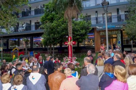 Los vecinos de El Campo-Plaza de España celebran la Cruz de Mayo