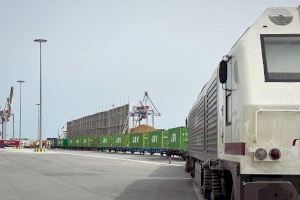 El puerto de Alicante arranca con el tráfico ferroviario de mercancías