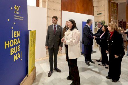 Gandia inaugura una exposición conmemorativa del 40 aniversario del Tratado de Adhesión de España a la Unión Europea Gandia inaugura una exposición conmemorativa del 40 aniversario del Tratado de Adhesión de España a la Unión Europea