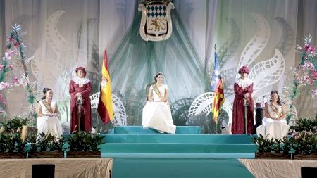 Presentació de la Reina i Dames de Nules 2025