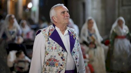 : Falles València 2026. Ofrena Dimecres 18. Carrer San Vicente. 21:00 - 22:00