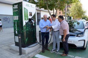 La Vila Joiosa e Iberdrola apuestan por la movilidad sostenible poniendo en marcha dos estaciones de recarga rápida para vehículos eléctricos