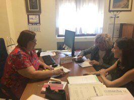 El Ayuntamiento de Cabanes se reúne con la subdelegación de Gobierno para conocer los casos de violencia de género en el municipio