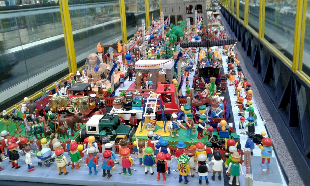 Burriana acoge la exposición de Playmobil más grande la historia de la de Castellón