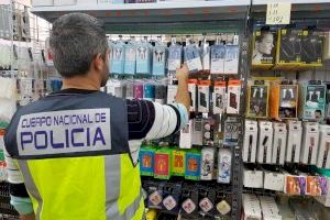 La Policía Nacional culmina una operación en Crevillente con 7 detenidos por la venta de productos falsificados