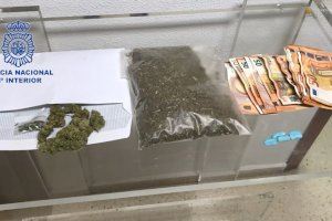La Policía Nacional detiene a una pareja por traficar con marihuana sintética en Torrent