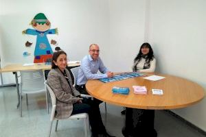 El Ayuntamiento ofrece desde hoy asesoramiento en materia de empleo y emprendimiento en los barrios y pedanías de Alicante