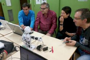 Los estudiantes del CEIP Trullás Benifaió convertirán a robots en actores