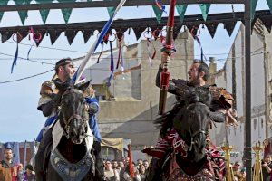 Llombai relanza el Mercado Renacentista de los Borja con carreras de caballos y el mayor campamento militar de Europa