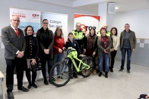 Un estudiant ontinyentí guanya un dels premis de “Stop Accidentes" a la Comunitat Valenciana
