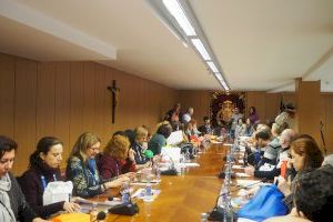 Cerca de 50 Guías Oficiales de la Comunidad Valenciana se reúnen en Orihuela para celebrar su Asamblea General