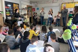 Més de 80 xiquets participen en l’Escola de Nadal d'Almenara