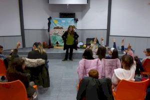 Los Centros Sociales de La Nucía se llenaron de teatro por Navidad