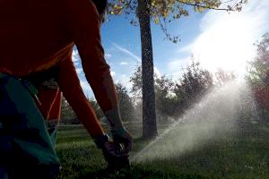 Sagredo anuncia la reutilización de 3’5 millones m3 de agua depurada para riego de parques, jardines y huerta en Paterna