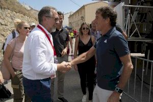 La Diputació de Castelló fitxa a Pedro Delgado com a ambaixador de ‘Castelló Destinació Cicloturista’