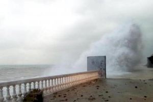 El temporal de viento se salda en Benidorm con 33 incidencias, ninguna de gravedad
