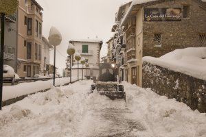 El temporal de neu deixa importants danys en Morella