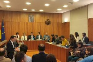 El Ayuntamiento de Orihuela acoge la Constitución de la Comisión de estudio de les Corts Valencianes sobre los efectos de la DANA