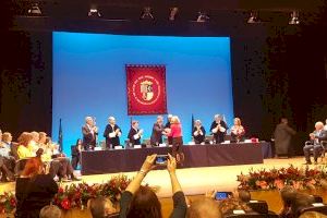 Mari Carmen Sánchez asiste al 40 aniversario de la Universidad de Alicante
