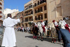 Llíria celebra el 25 aniversari de la benedicció dels animals de Sant Antoni