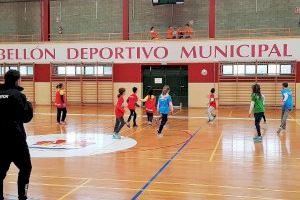 Aspe organiza una jornada de Colpbol con sus escuelas deportivas