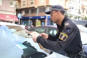 La Policía Local de Onda pendiente de las “pillerías” por el mal uso de la tarjeta de estacionamiento para personas con discapacidad