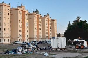 La Generalitat estudia la alternativa habitacional de las familias residentes en los bloques de portuarios del Cabañal