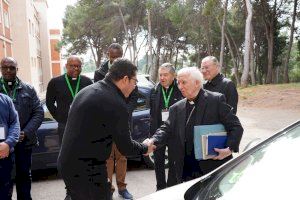 El cardenal Cañizares clausura las jornadas de acogida y formación de sacerdotes extranjeros presentes en la diócesis