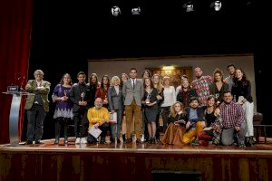 Divines paraules de Arrel-Teatre gana el XXXVII Concurs de Teatre Vila de Mislata