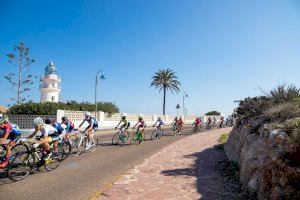 Cullera acoge el final de la primera etapa de la vuelta ciclista femenina a la Comunidad Valenciana