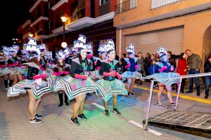 El Ayuntamiento de Alcalà-Alcossebre amplía las zonas de asientos para presenciar los desfiles del Carnaval