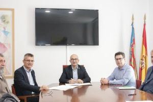 El Ayuntamiento de Alaquàs firma el convenio para la reurbanización del sector VI en el Polígono dels Mollons
