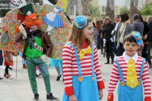 Los centros escolares de Benidorm se adelantan al Carnaval oficial que comienza mañana