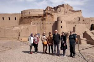El coronavirus reté a set valencians a l'Iran