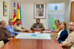 El alcalde de Torrevieja se muestra satisfecho tras la primera reunión con la plataforma ciudadana “Sanidad Excelente”