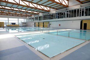 Els clubs esportius de Paiporta tindran descomptes en l'ús de la piscina coberta