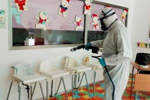 El Ayuntamiento de Calp lleva a cabo una innovadora desinfección en la Escola Infantil Silene d’Ifac