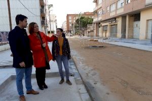 El carrer de València de Benicarló s’obrirà al trànsit a mitjans de la setmana que ve