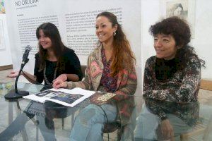 De derecha a izquierda, Rosa Más, Carla Álvarez e Iratxe Arruti