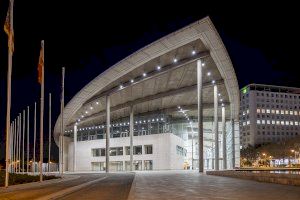 El Palau de Congressos adapta les seues lluminàries a la tecnologia led per a fomentar l'estalvi energètic