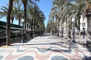 Alicante suspende todas las actividades al aire libre mañana, cierra los parques y prohíbe el baño ante la alerta de preemergencia nivel Naranja de fuertes vientos