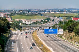 Mitma adjudica el contrato para redactar el estudio de tráfico y necesidades de actuación en el tramo Tarragona-Valencia de la AP-7