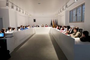 El Ayuntamiento de la Vall d'Uixó celebra el pleno municipal infantil