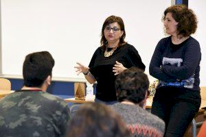 Feminismo, sueños y escritura creativa en el  IES Andreu Alfaro con Carmen Amoraga