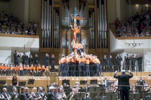 La Banda Municipal ofereix demà un concert de música tradicional en la Llotja, preludi de les festes de falles