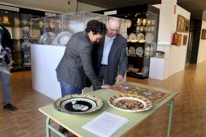 El Museu del Taulell de Onda suma obras cerámicas del artista Rafael Guallart y la donación de un horno del taller Vicente Adelantado
