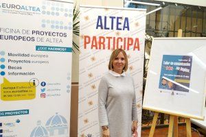 Proyectos Europeos y Participación Ciudadana ofrecen un taller gratuito de conversación en inglés para adultos en Altea